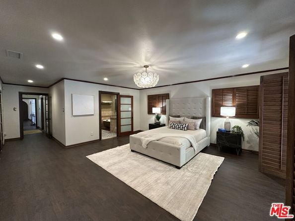 636 N Curson Avenue, Los Angeles CA 90036