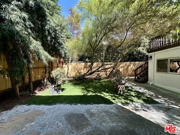 636 N Curson Avenue, Los Angeles CA 90036
