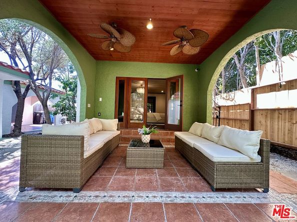 636 N Curson Avenue, Los Angeles CA 90036