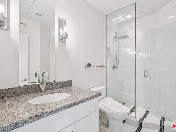 1100 Wilshire Boulevard 1810, Los Angeles CA 90017