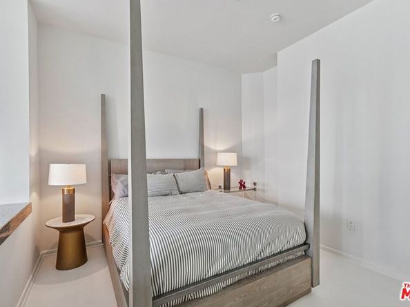 1100 Wilshire Boulevard 1810, Los Angeles CA 90017