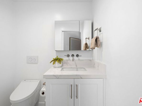 1183 La Mirada Street, Laguna Beach CA 92651