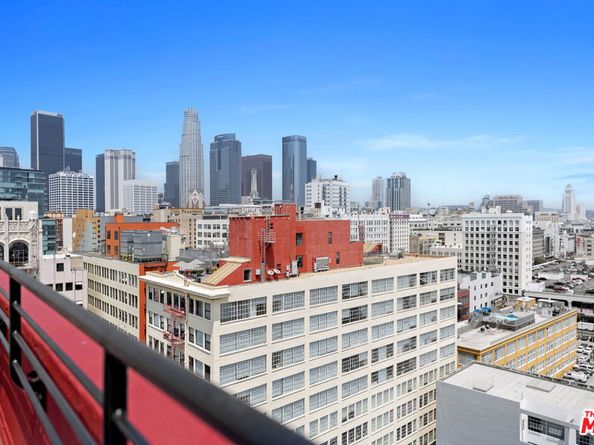 315 E 8th Street 1106, Los Angeles CA 90014