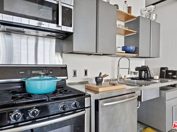 315 E 8th Street 1106, Los Angeles CA 90014