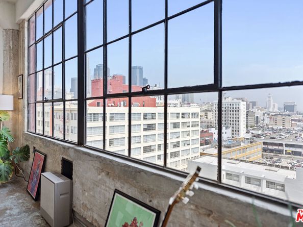 315 E 8th Street 1106, Los Angeles CA 90014