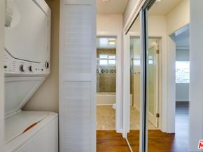 435 W Regent Street, Inglewood CA 90301