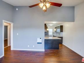 435 W Regent Street, Inglewood CA 90301