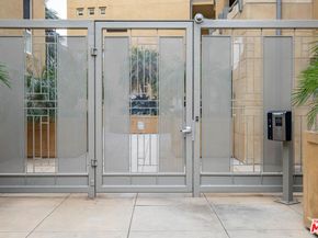 5831 Seawalk Drive 117, Playa Vista CA 90094
