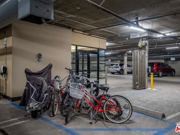 5831 Seawalk Drive 117, Playa Vista CA 90094