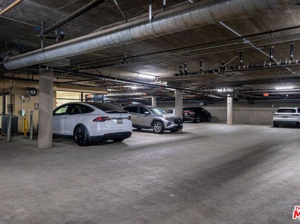 5831 Seawalk Drive 117, Playa Vista CA 90094