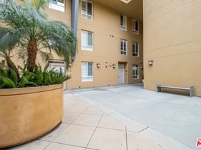 5831 Seawalk Drive 117, Playa Vista CA 90094