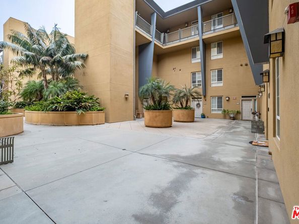 5831 Seawalk Drive 117, Playa Vista CA 90094