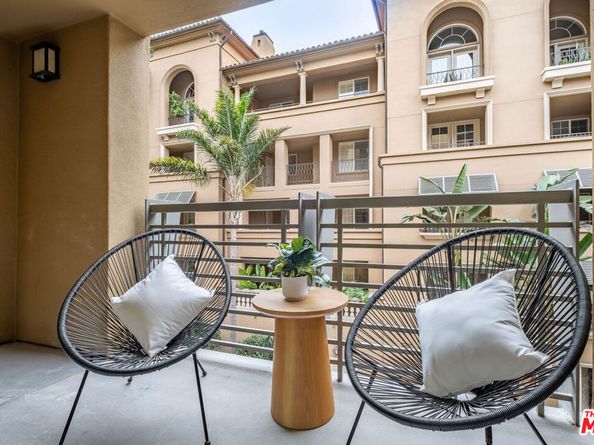 5831 Seawalk Drive 117, Playa Vista CA 90094