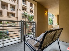 5831 Seawalk Drive 117, Playa Vista CA 90094