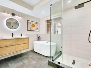 5831 Seawalk Drive 117, Playa Vista CA 90094