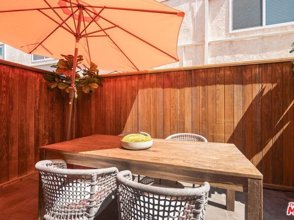 2624 Kansas Avenue 4, Santa Monica CA 90404