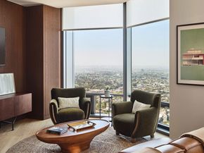 211 W Elm Court 14C, Los Angeles CA 90067