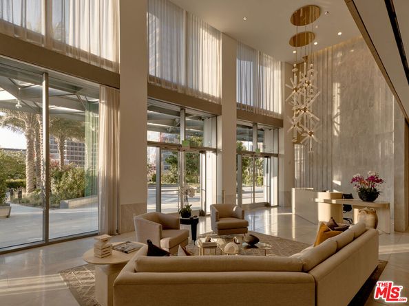 211 W Elm Court 14C, Los Angeles CA 90067