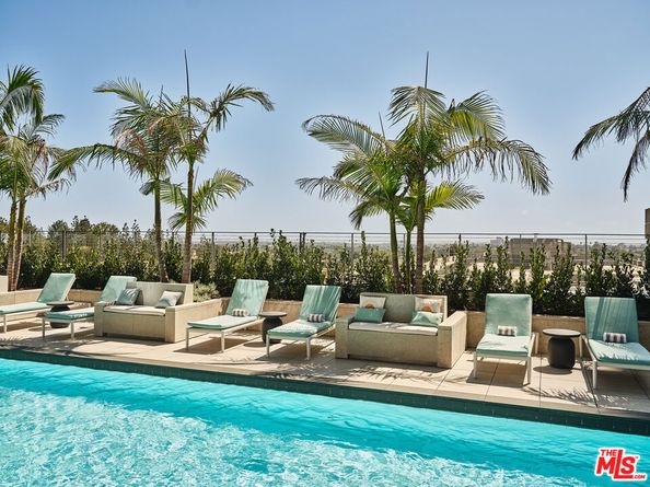 211 W Elm Court 14C, Los Angeles CA 90067