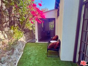 6919 Camrose Drive, Los Angeles CA 90068