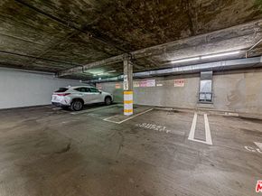 3061 W 12th Place 309, Los Angeles CA 90006