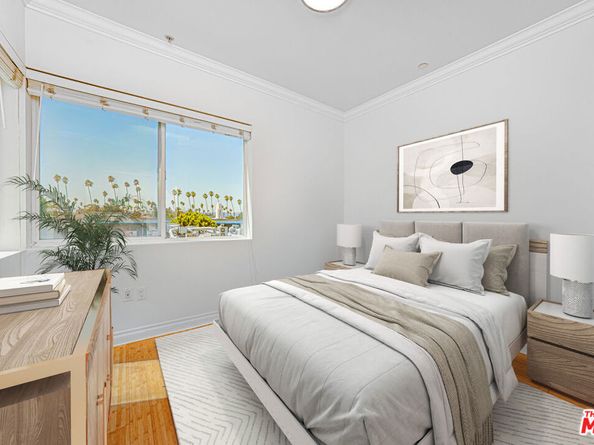 3061 W 12th Place 309, Los Angeles CA 90006