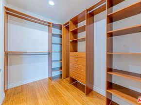 3061 W 12th Place 309, Los Angeles CA 90006