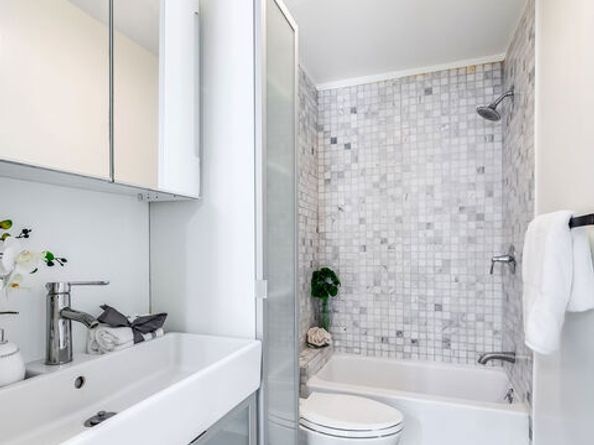 4623 Jessica Drive, Los Angeles CA 90065