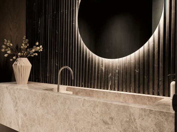 2555 La Mesa Drive, Santa Monica CA 90402