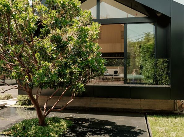 2555 La Mesa Drive, Santa Monica CA 90402