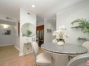 500 S Berendo Street 314, Los Angeles CA 90020