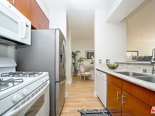 500 S Berendo Street 314, Los Angeles CA 90020