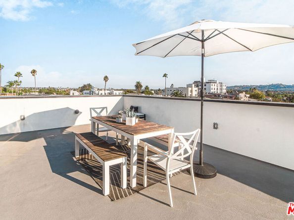 1501 S Fairfax Avenue, Los Angeles CA 90019