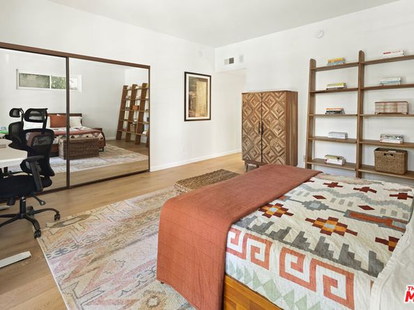2219 S Bentley Avenue 102, Los Angeles CA 90064