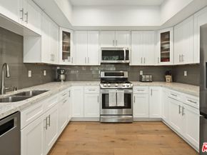2219 S Bentley Avenue 102, Los Angeles CA 90064