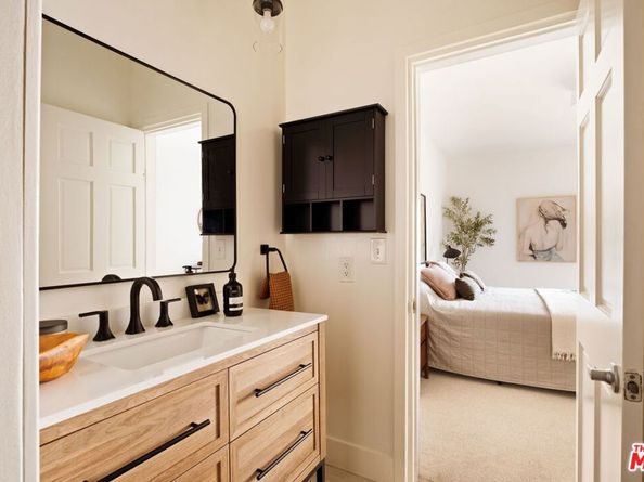 8160 Manitoba Street 216, Playa Del Rey CA 90293