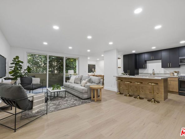1025 N Kings Road 113, West Hollywood CA 90069