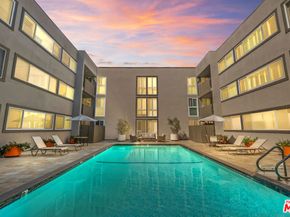 1025 N Kings Road 113, West Hollywood CA 90069