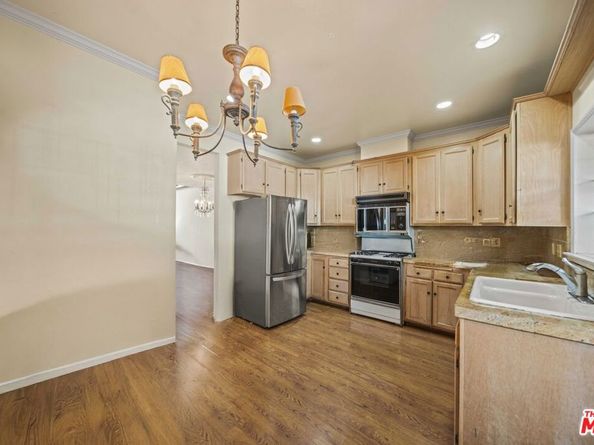 5400 Simpson Avenue 9, Valley Village CA 91607