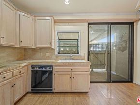5400 Simpson Avenue 9, Valley Village CA 91607