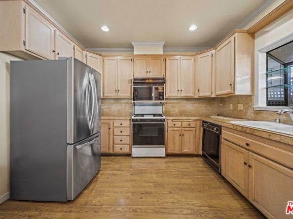 5400 Simpson Avenue 9, Valley Village CA 91607