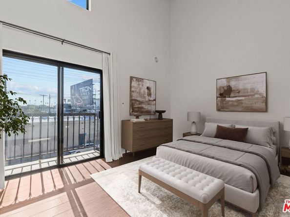 2480 Penmar Avenue 2, Venice CA 90291