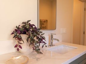5200 S St Andrews Place, Los Angeles CA 90062