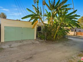 5200 S St Andrews Place, Los Angeles CA 90062