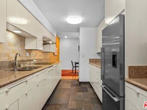 651 Wilcox Avenue 3G, Los Angeles CA 90004