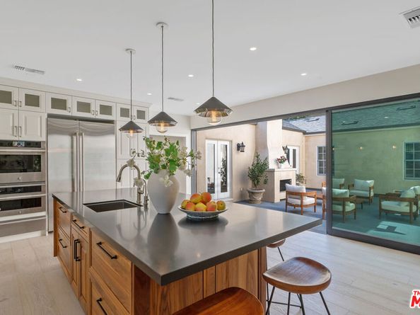 632 S Arden Boulevard, Los Angeles CA 90005