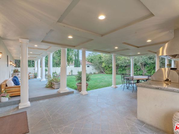 632 S Arden Boulevard, Los Angeles CA 90005