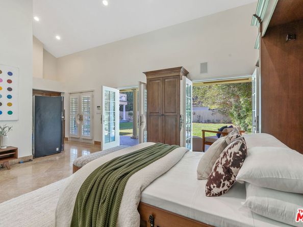 632 S Arden Boulevard, Los Angeles CA 90005