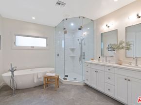 632 S Arden Boulevard, Los Angeles CA 90005