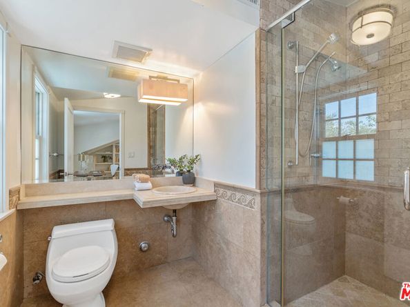 632 S Arden Boulevard, Los Angeles CA 90005